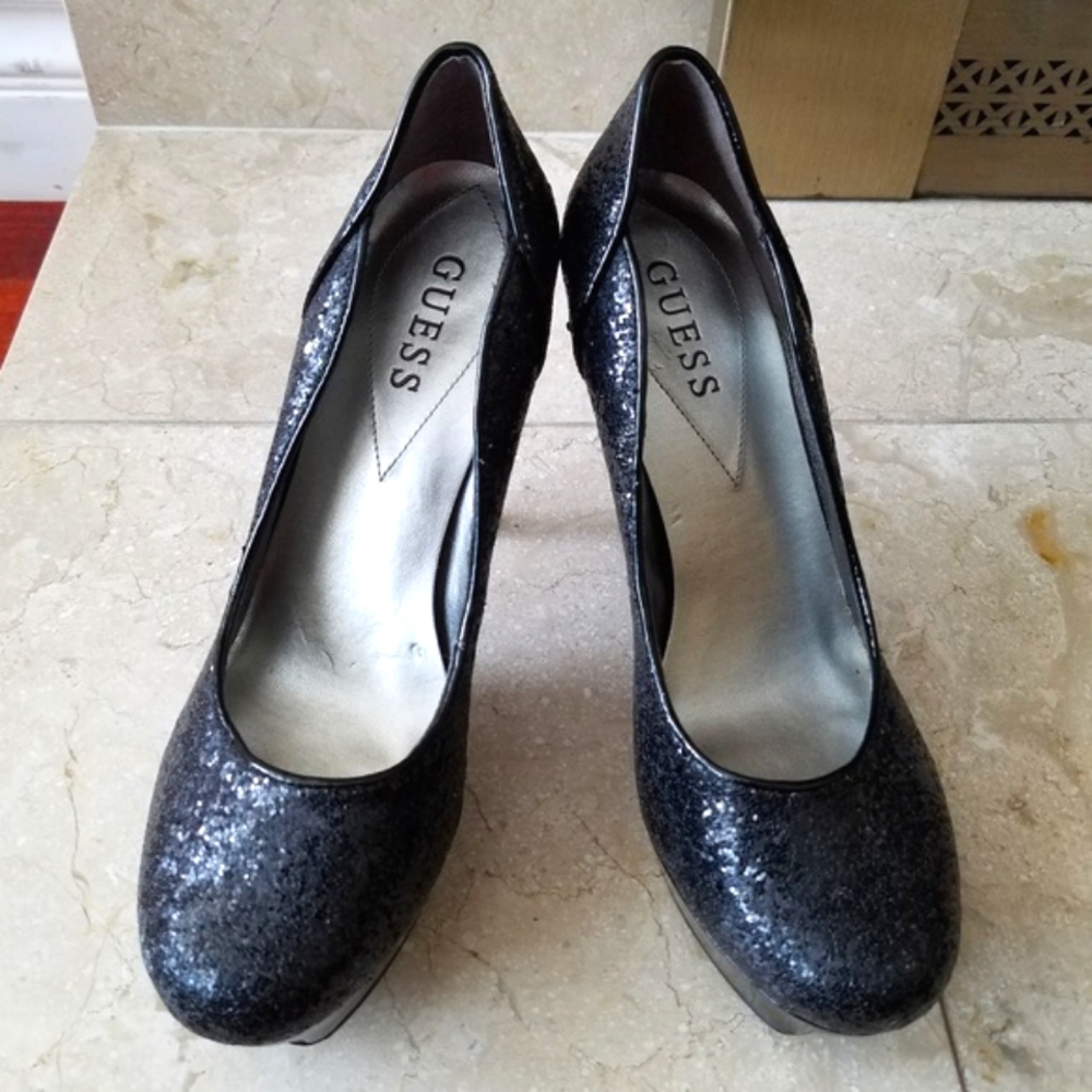 GUESS Sparkly Pumps - Picture 2 of 6